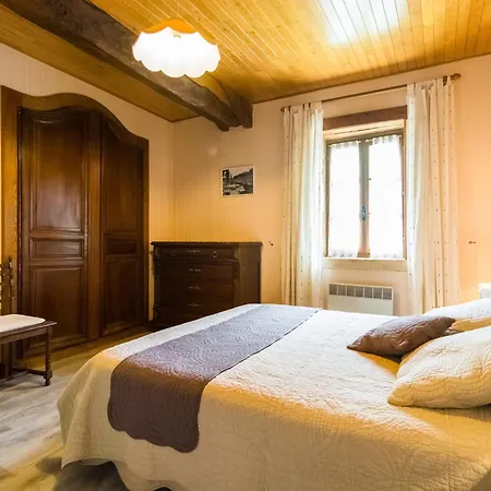 Hotel Chic In En P Rigord With 4*